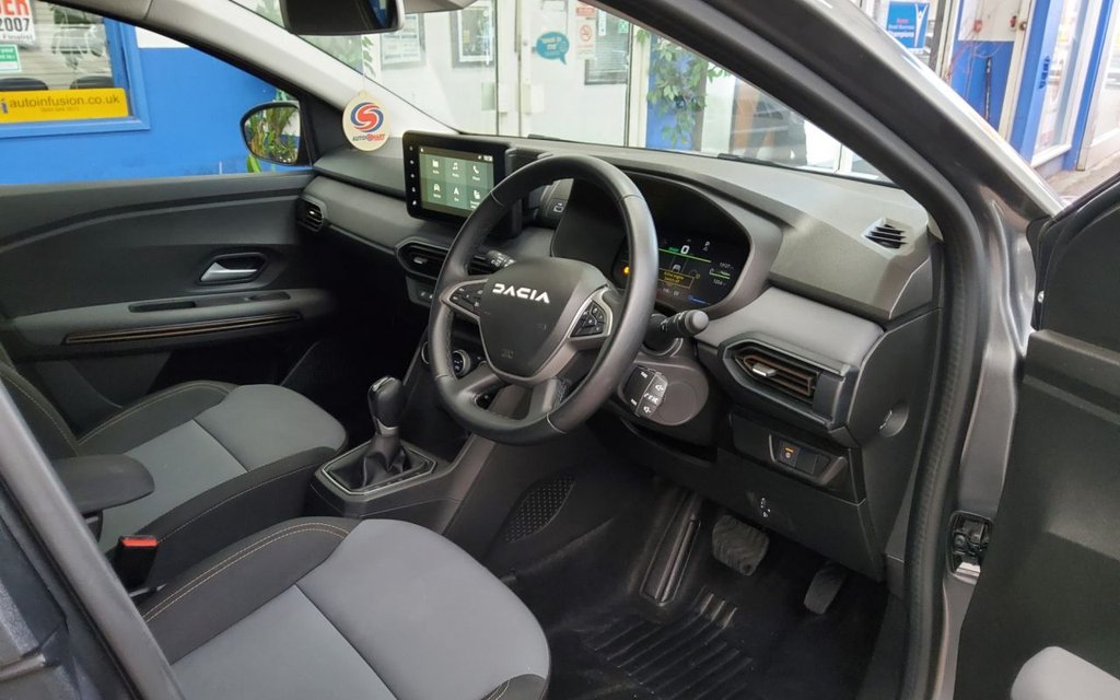 Used Dacia Jogger 2025 for sale - 77680308: Photo 29