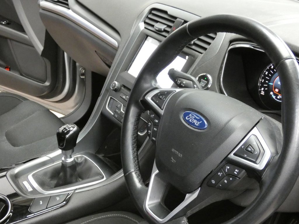 Used Ford Mondeo 2016 for sale - 77659814: Photo 32