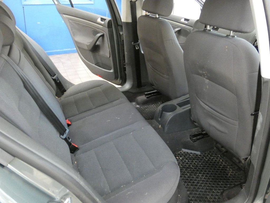 Used Volkswagen Golf 2005 for sale - 77685398: Photo 39