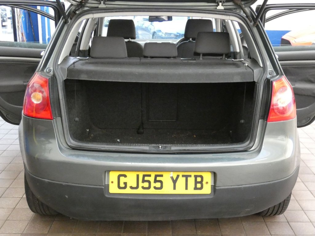 Used Volkswagen Golf 2005 for sale - 77685398: Photo 41