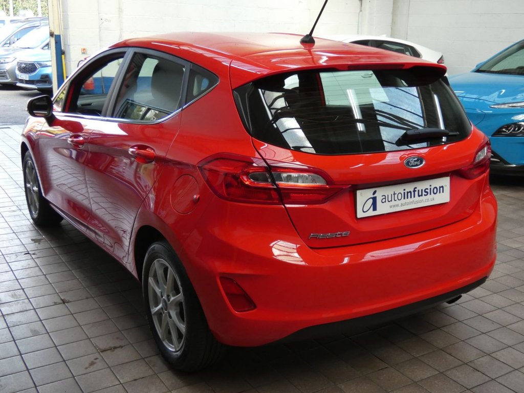 Used Ford Fiesta 2018 for sale - 77680529: Photo 4