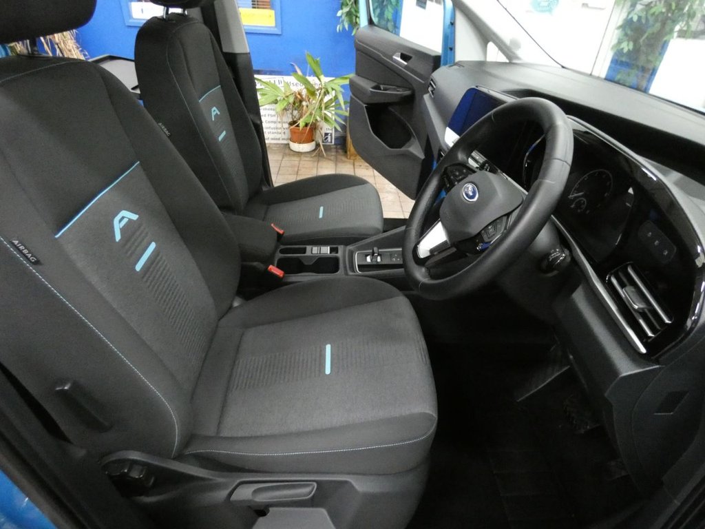 Used Ford Grand Tourneo Connect 2023 for sale - 77659851: Photo 42