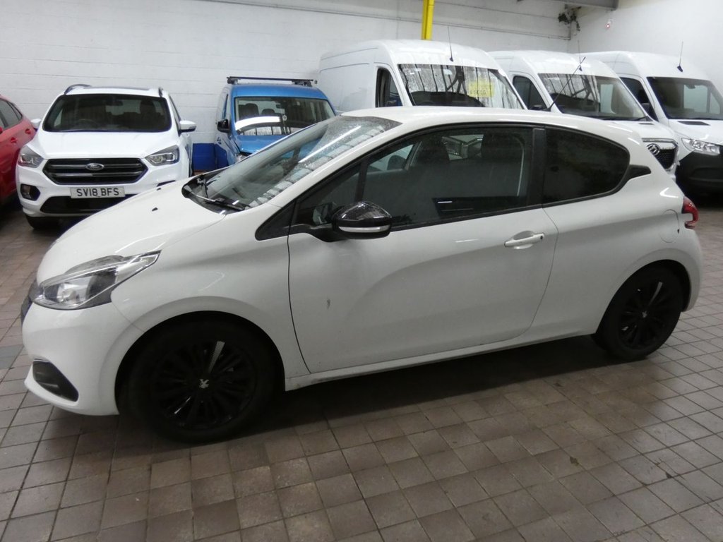 Used Peugeot 208 2018 for sale - 77780751: Photo 12