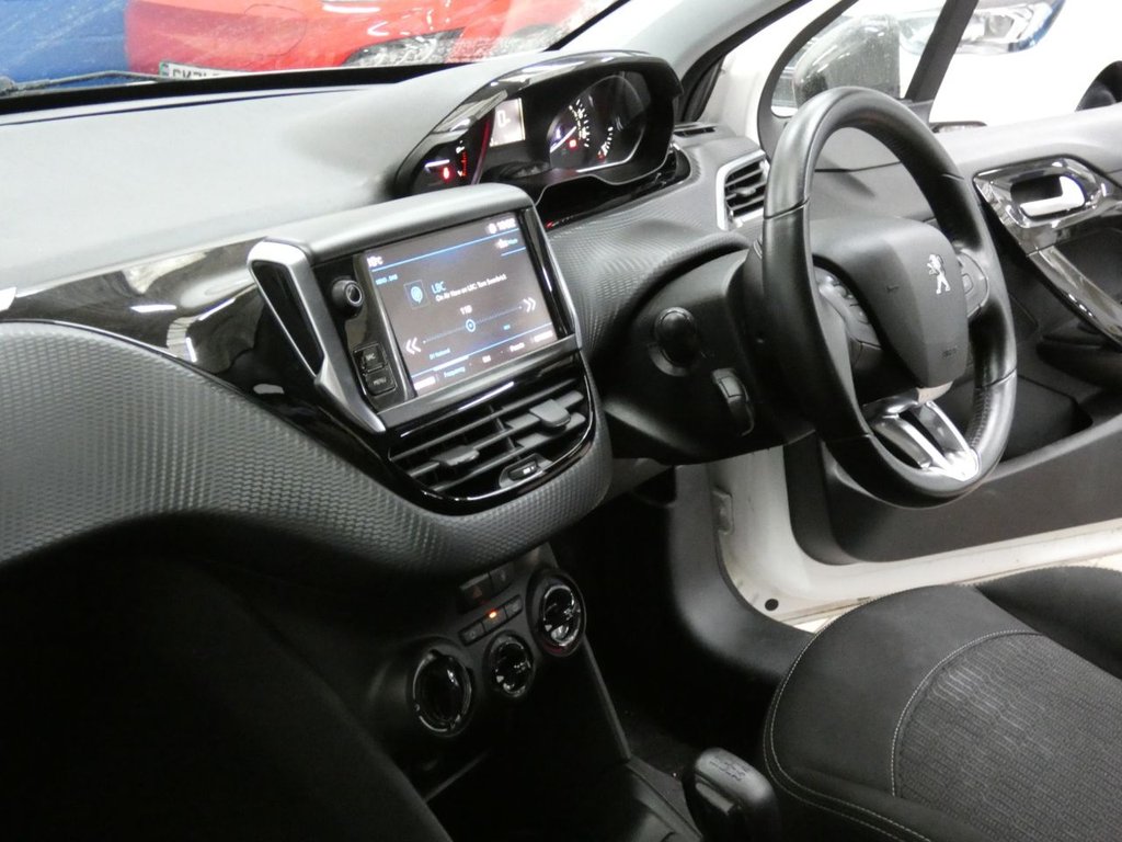 Used Peugeot 208 2018 for sale - 77780751: Photo 31