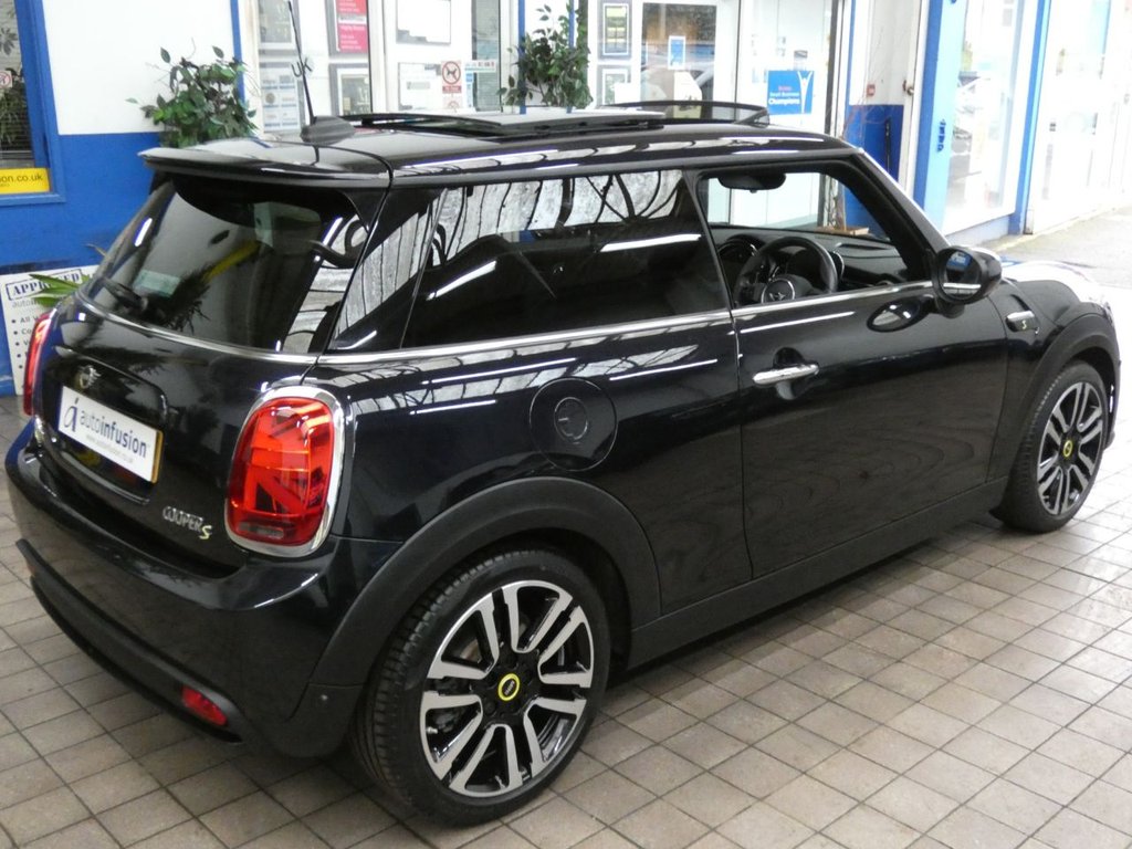 Used MINI Hatch 2022 for sale - 77659900: Photo 35