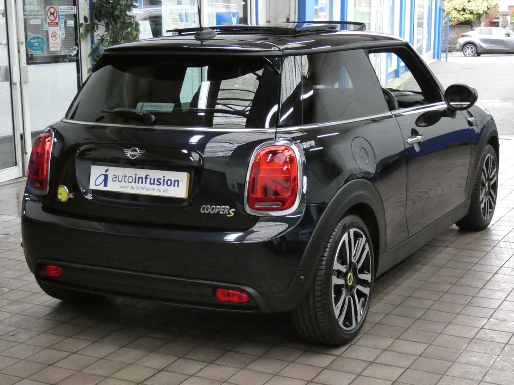 Used MINI Hatch 2022 for sale - 77685482: Photo 31