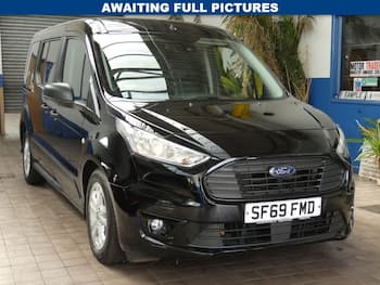 Used Ford Grand Tourneo Connect 2019 for sale - 79642638: Photo