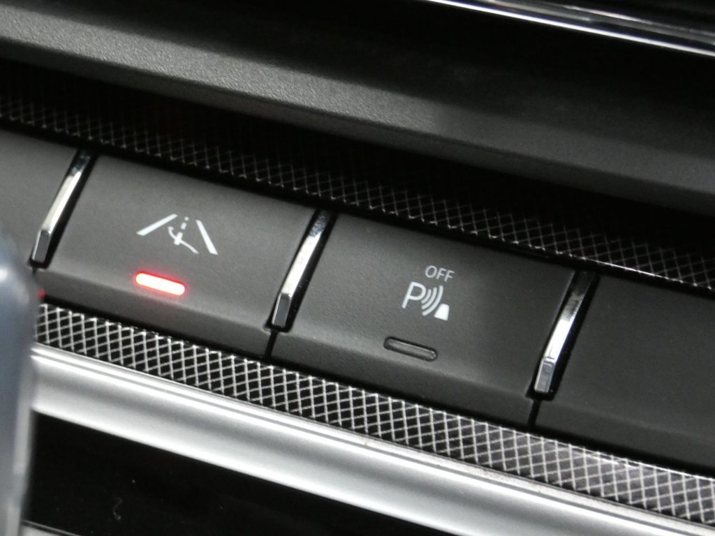 Used Maxus eDeliver 9 2022 for sale - 77680349: Photo 41