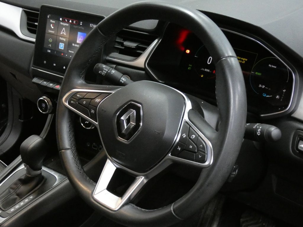 Used Renault Captur 2023 for sale - 77685299: Photo 12