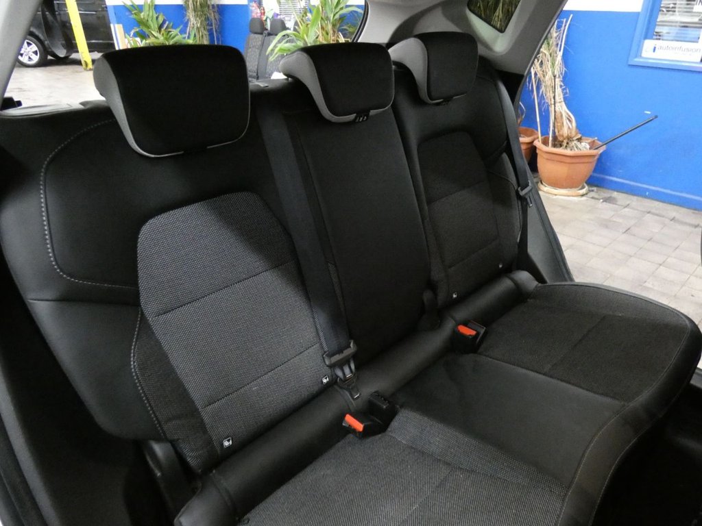 Used Renault Captur 2023 for sale - 77685299: Photo 9