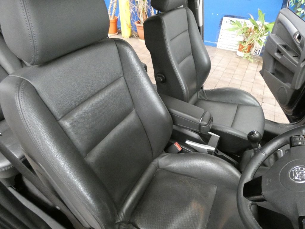 Used Vauxhall Zafira 2011 for sale - 77685407: Photo 28