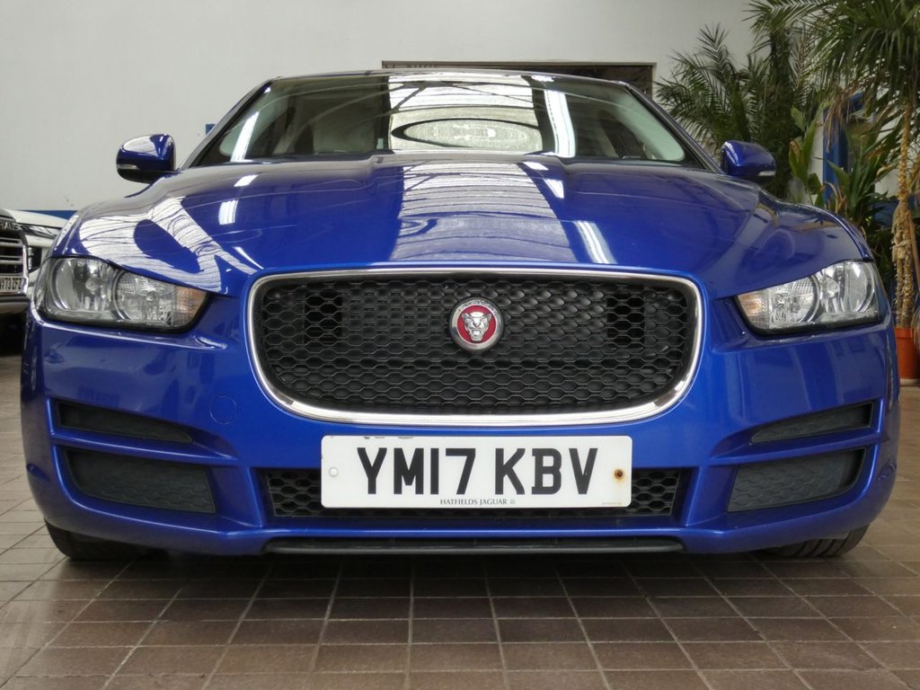 Used Jaguar XE 2017 for sale - 78219390: Photo 3