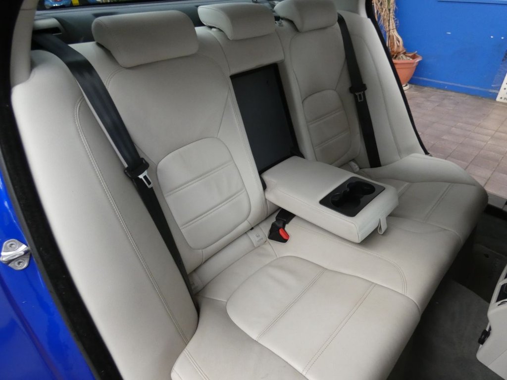 Used Jaguar XE 2017 for sale - 78219390: Photo 36