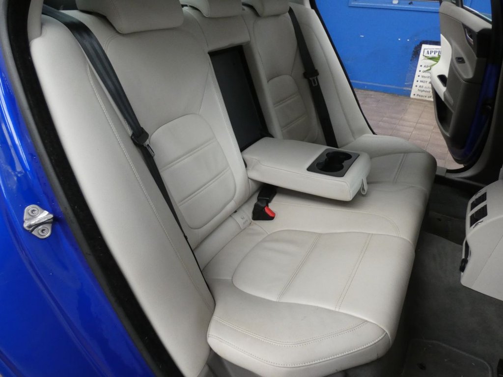 Used Jaguar XE 2017 for sale - 78219390: Photo 37