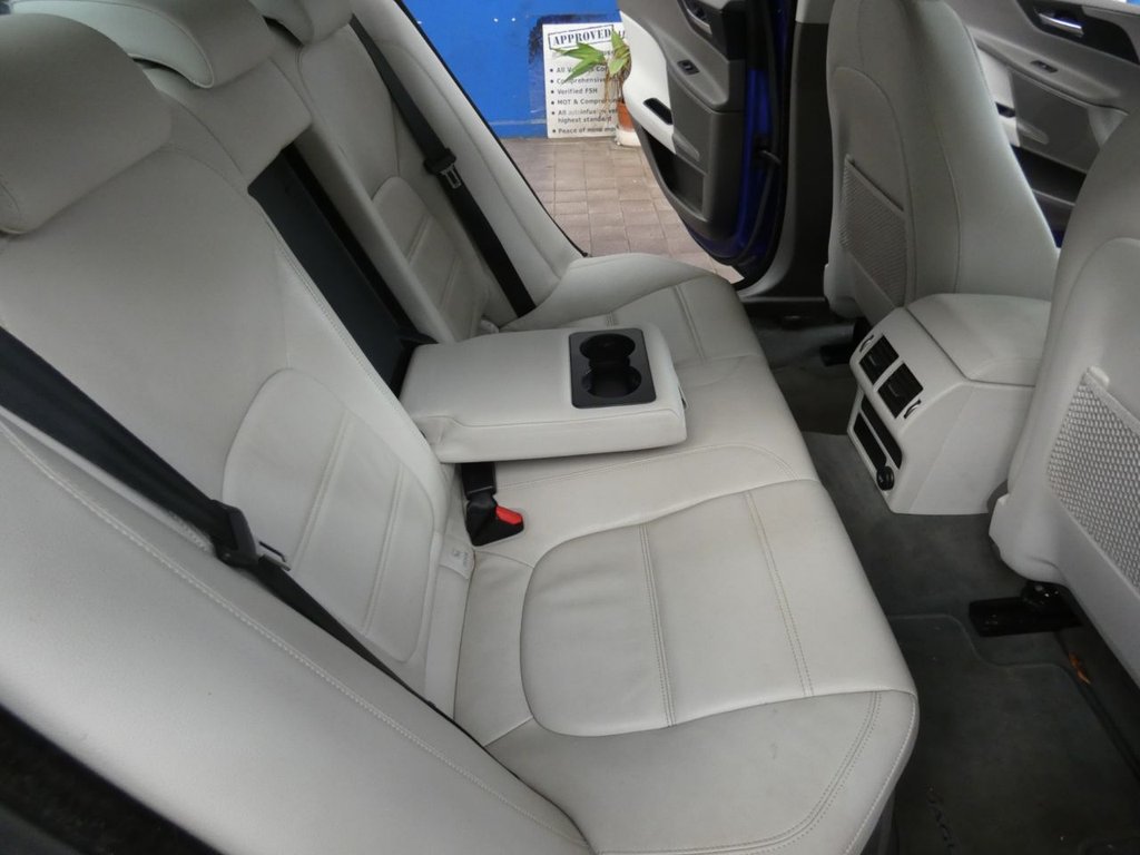 Used Jaguar XE 2017 for sale - 78219390: Photo 40