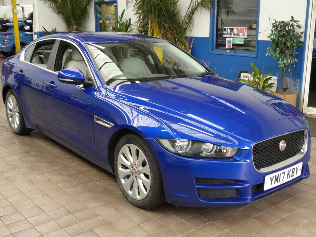 Used Jaguar XE 2017 for sale - 78219390: Photo 7