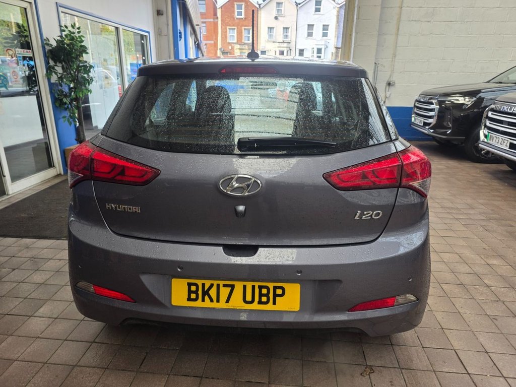 Used Hyundai i20 2017 for sale - 77897515: Photo 14