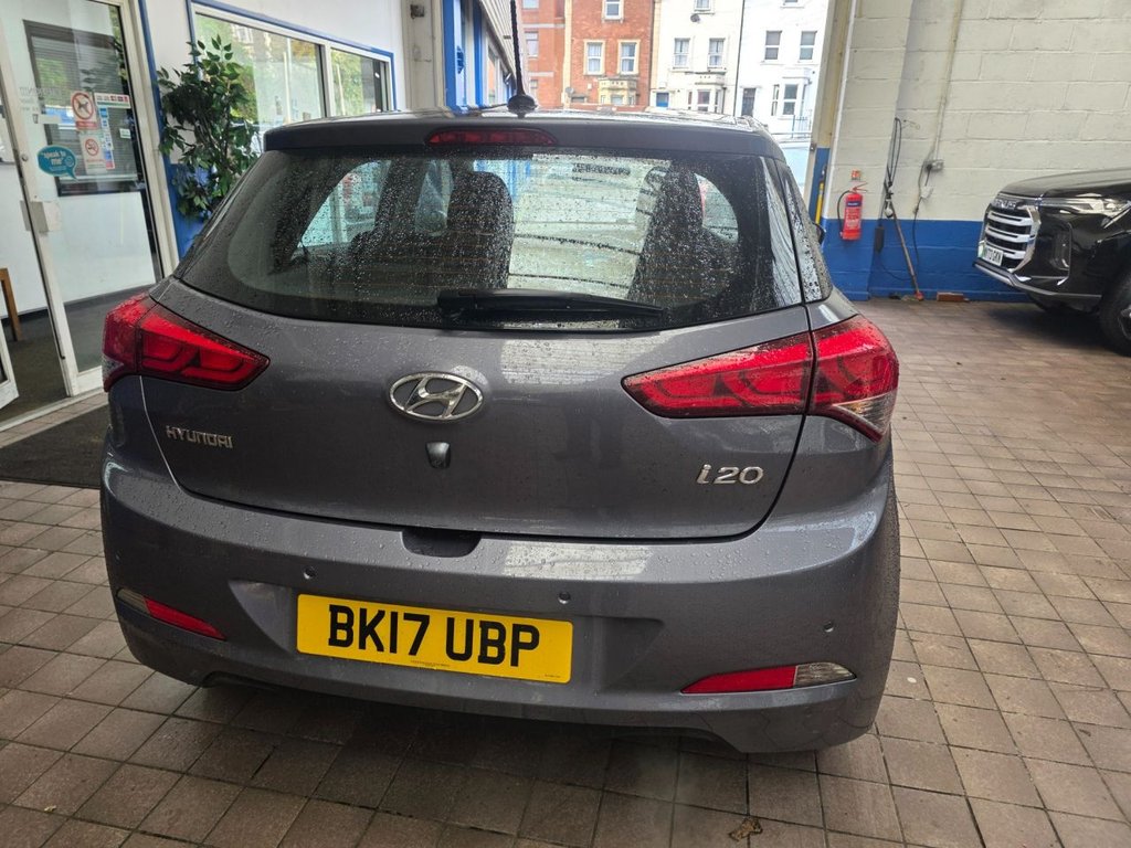 Used Hyundai i20 2017 for sale - 77897515: Photo 15