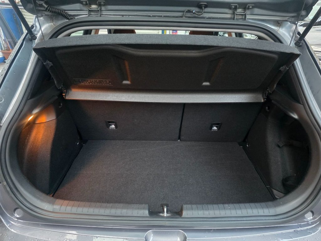 Used Hyundai i20 2017 for sale - 77897515: Photo 30