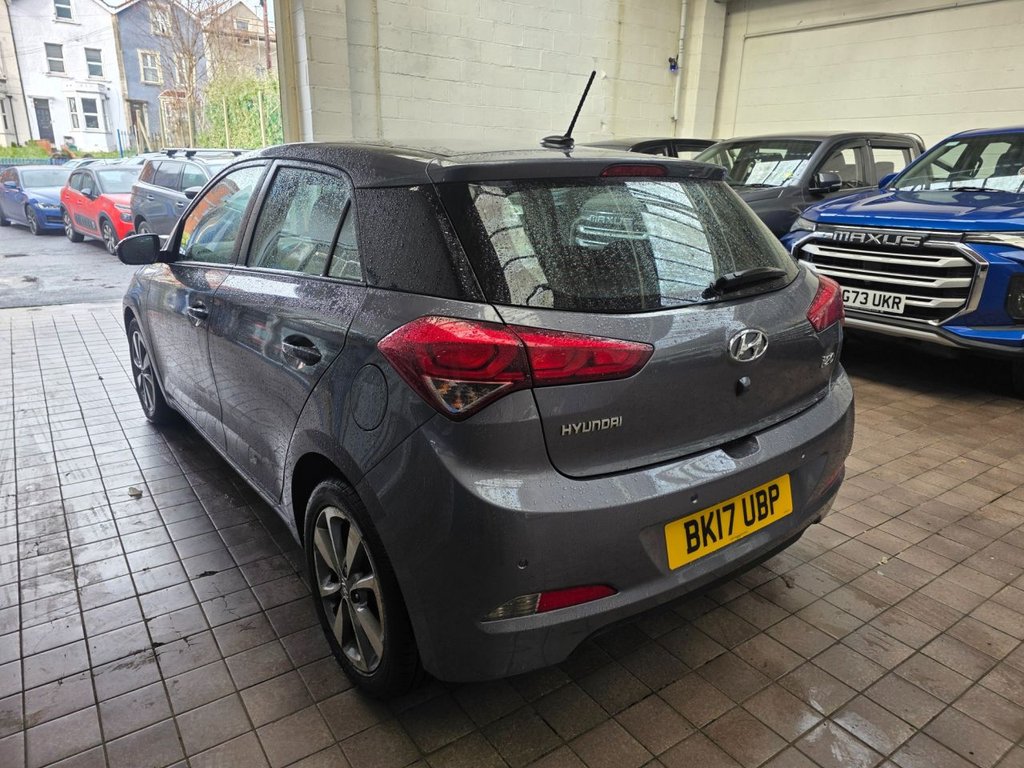 Used Hyundai i20 2017 for sale - 77897515: Photo 9