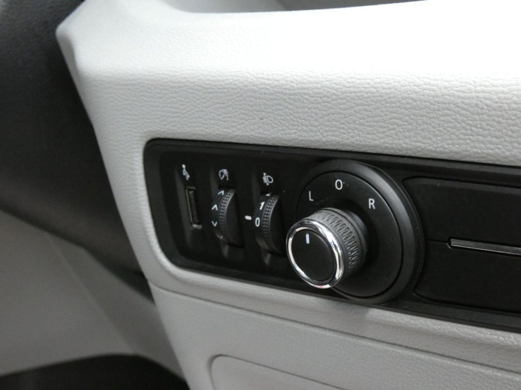 Used Maxus Deliver 9 2022 for sale - 77654646: Photo 35