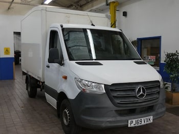 Mercedes-Benz Sprinter feature image