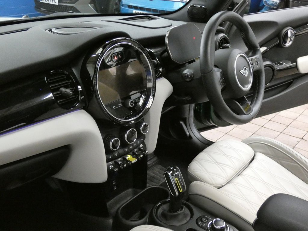 Used MINI Hatch 2022 for sale - 77685445: Photo 41