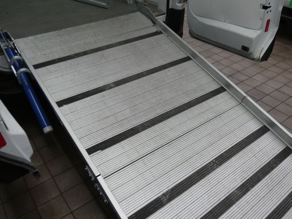 Used Maxus eDeliver 9 2023 for sale - 77680213: Photo 42