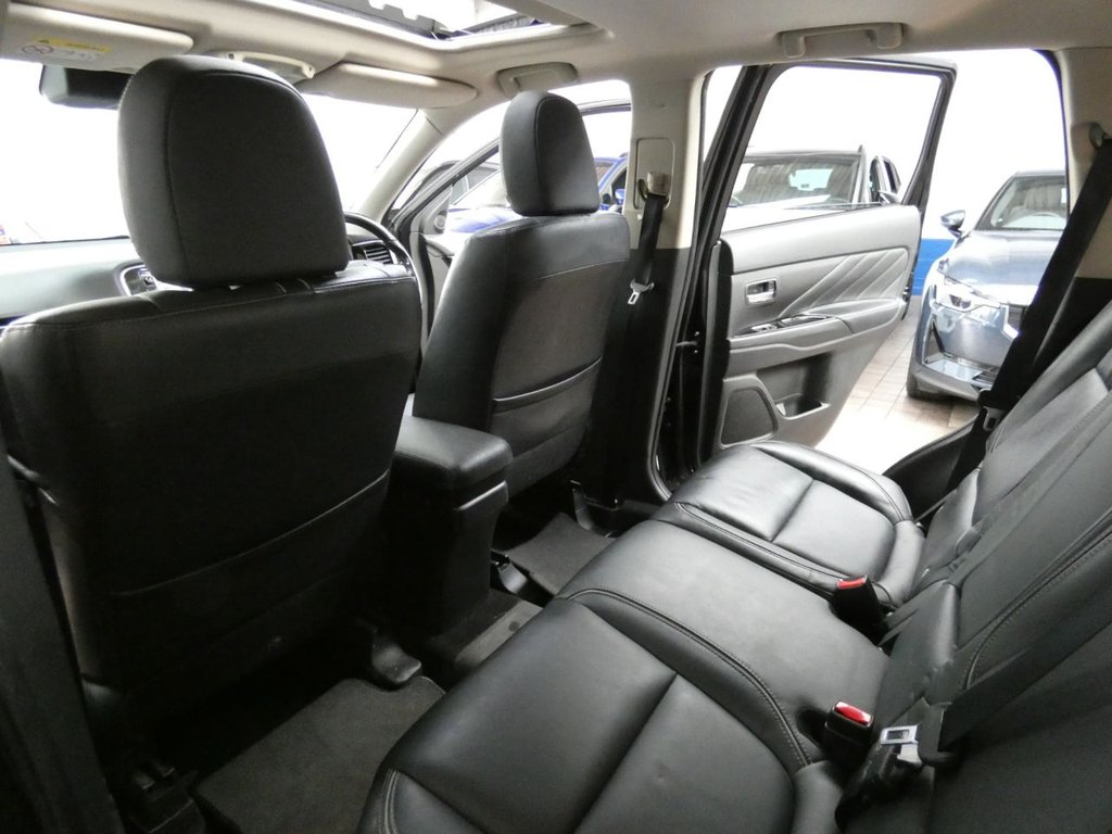 Used Mitsubishi Outlander 2017 for sale - 78044149: Photo 23