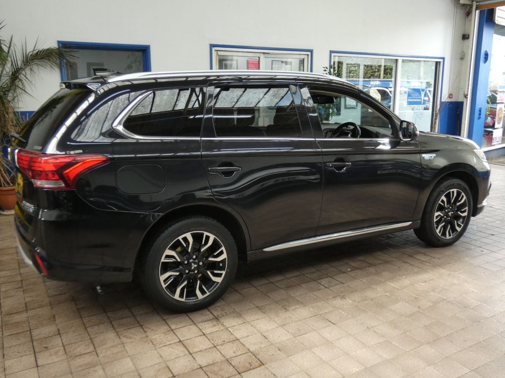 Used Mitsubishi Outlander 2017 for sale - 78044149: Photo 6
