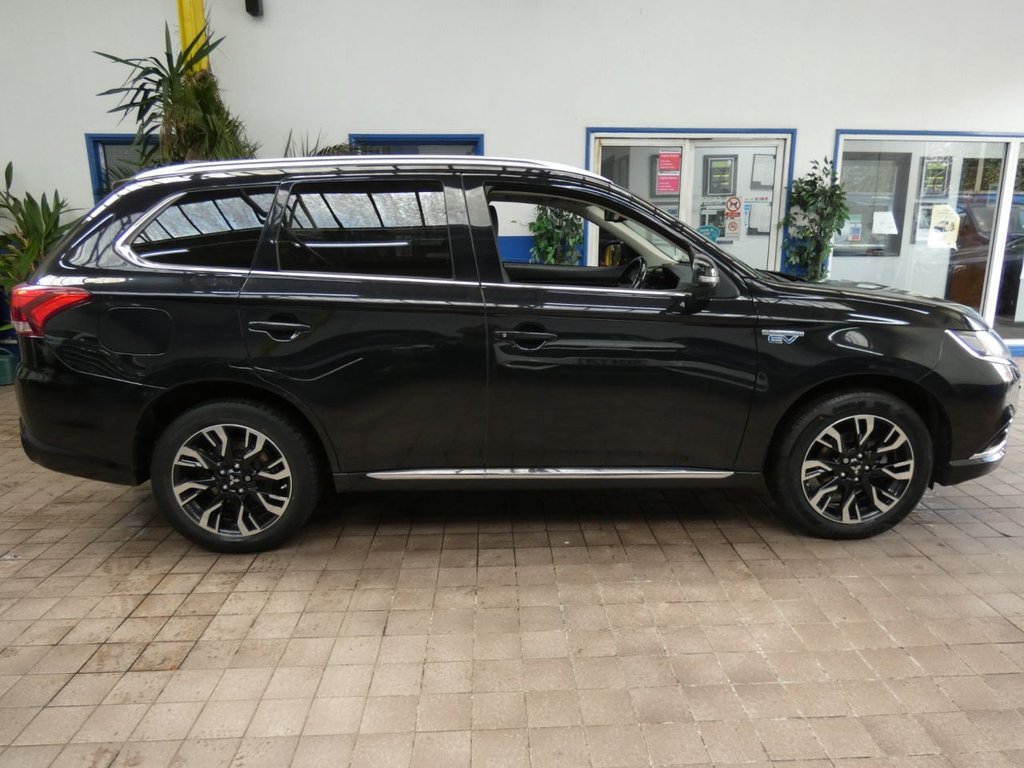 Used Mitsubishi Outlander 2017 for sale - 78044149: Photo 7