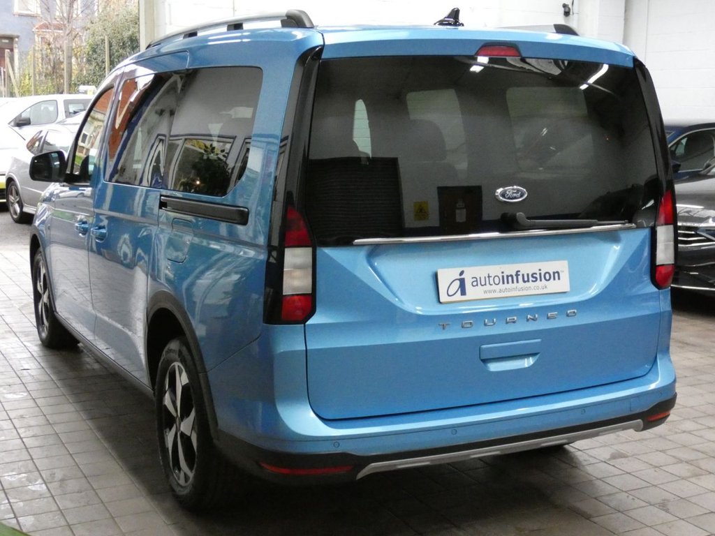Used Ford Grand Tourneo Connect 2023 for sale - 77680392: Photo 15