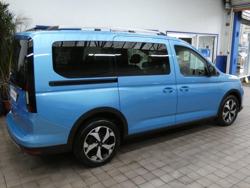 Used Ford Grand Tourneo Connect 2023 for sale - 77680392: Photo 30