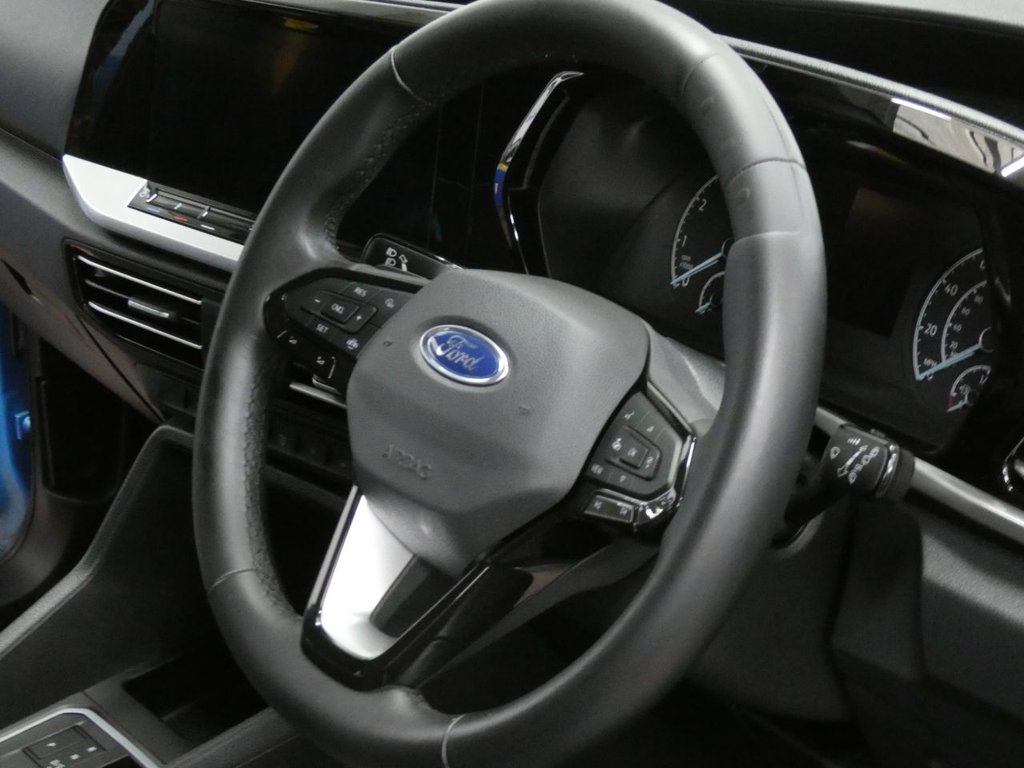 Used Ford Grand Tourneo Connect 2023 for sale - 77680392: Photo 33