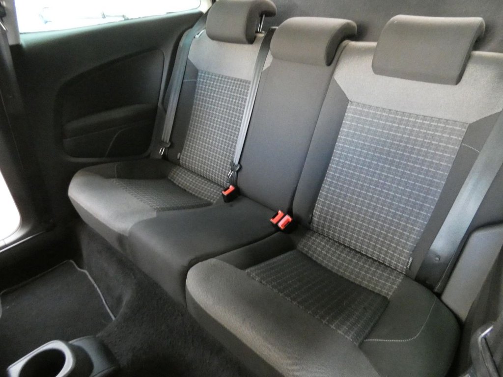 Used Volkswagen Polo 2016 for sale - 77891261: Photo 32