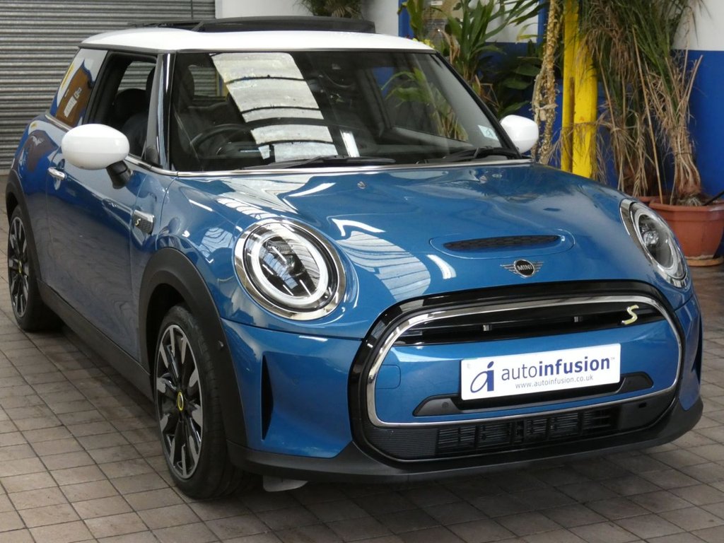 Used MINI Hatch 2023 for sale - 77685496: Photo 12