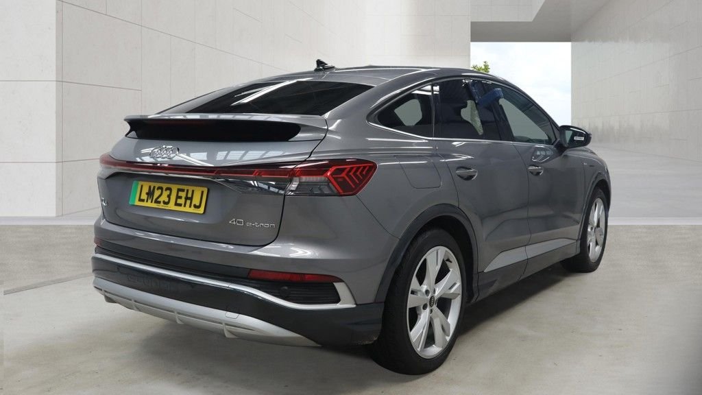 Used Audi Q4 e-tron 2023 for sale - 78134352: Photo 7