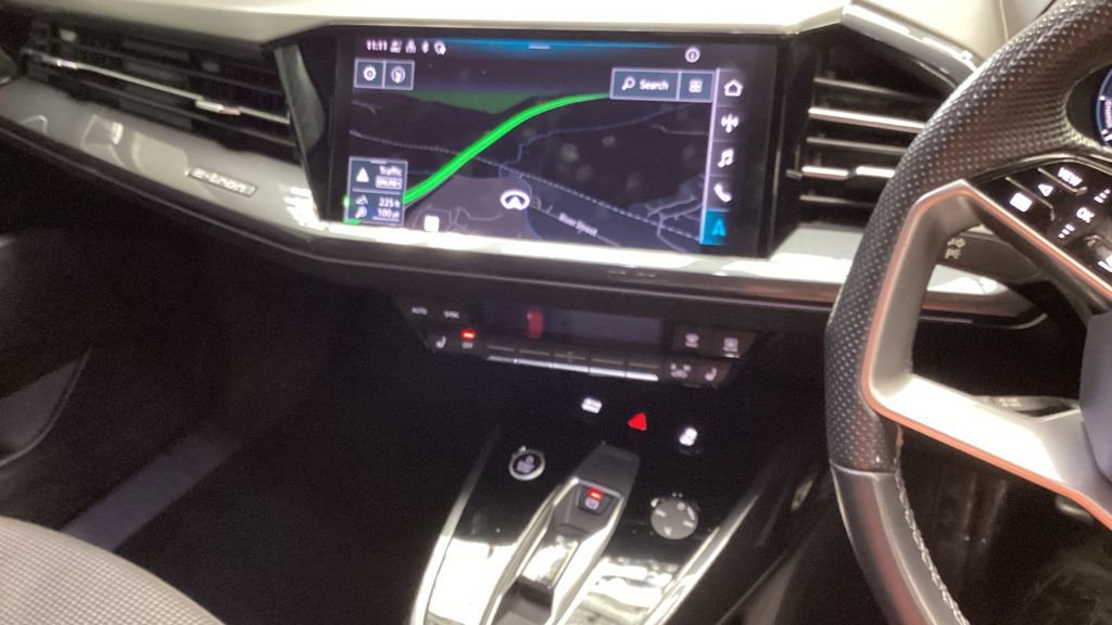 Used Audi Q4 e-tron 2023 for sale - 78134352: Photo 9