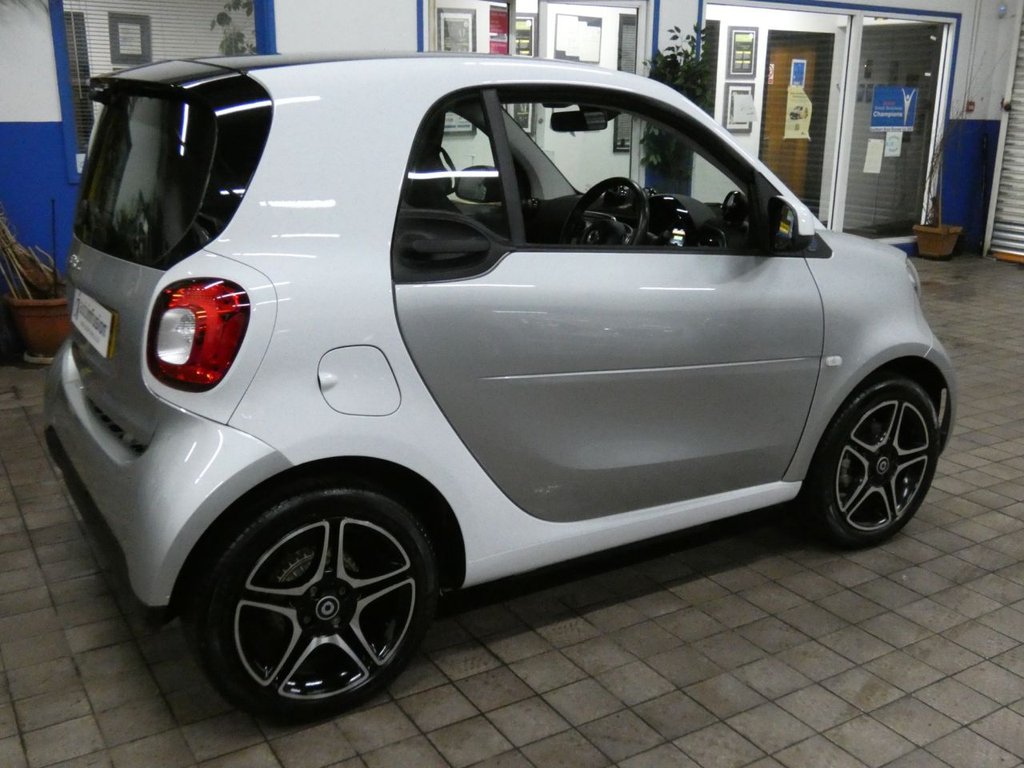 Used smart fortwo 2021 for sale - 77659899: Photo 36