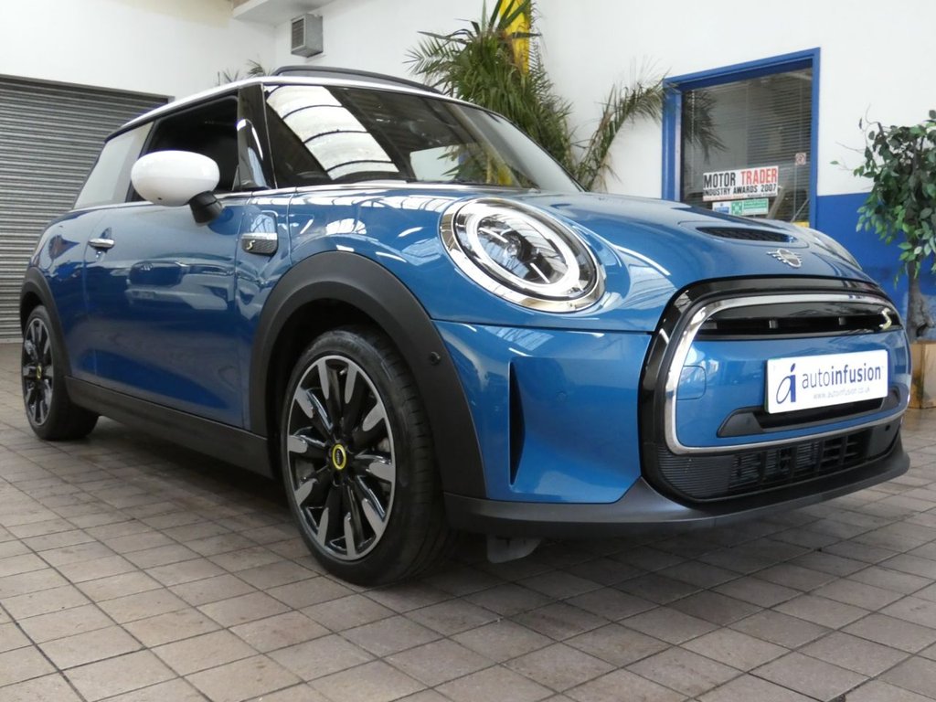 Used MINI Hatch 2023 for sale - 77659881: Photo 15