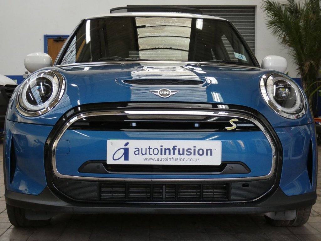 Used MINI Hatch 2023 for sale - 77659881: Photo 2