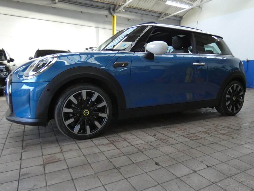 Used MINI Hatch 2023 for sale - 77659881: Photo 35