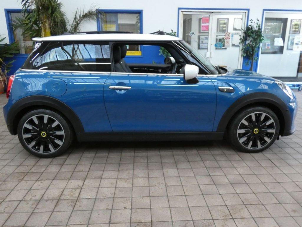 Used MINI Hatch 2023 for sale - 77659881: Photo 37