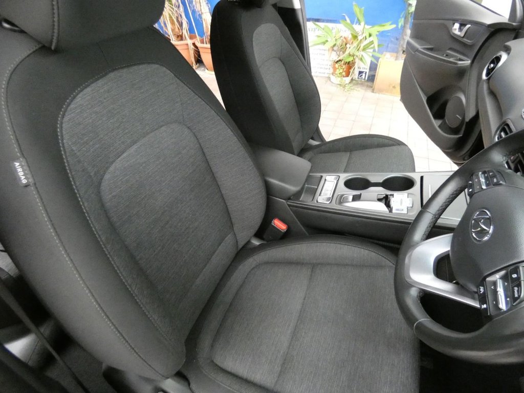 Used Hyundai KONA 2022 for sale - 77680544: Photo 45