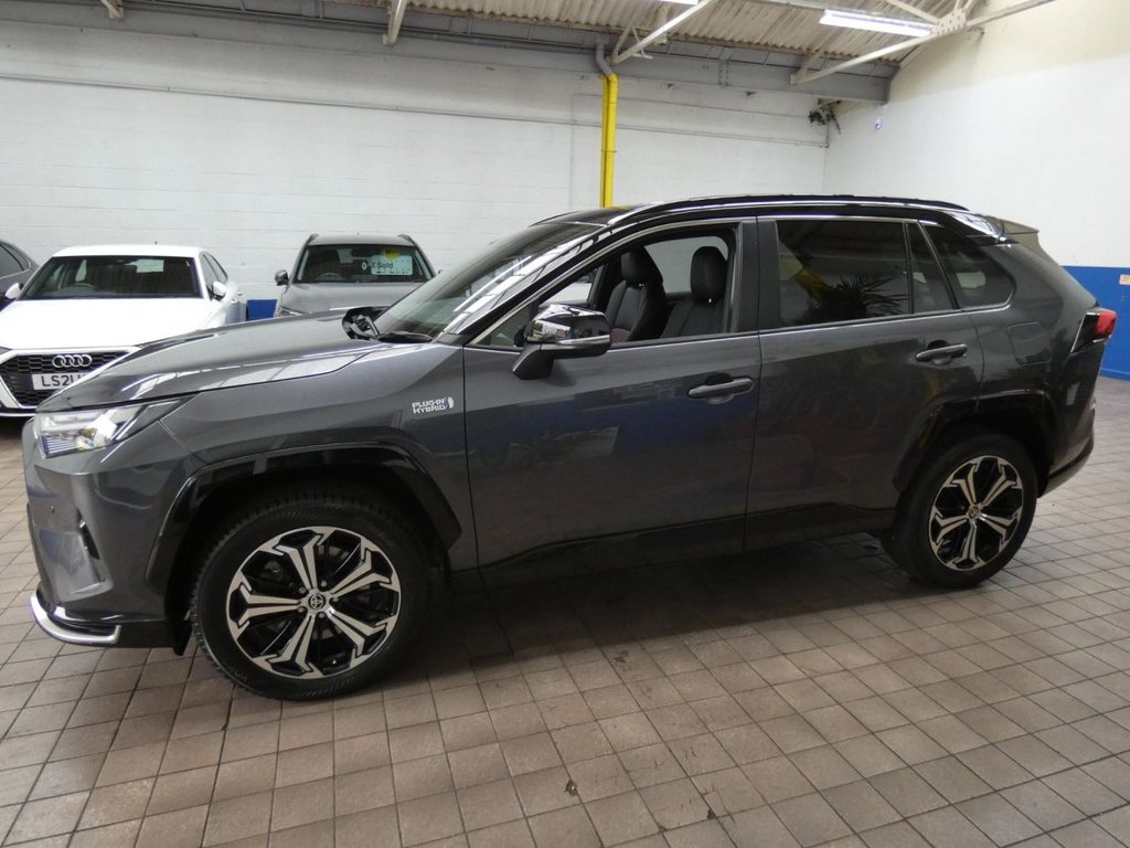 Used Toyota RAV4 2022 for sale - 77685352: Photo 13