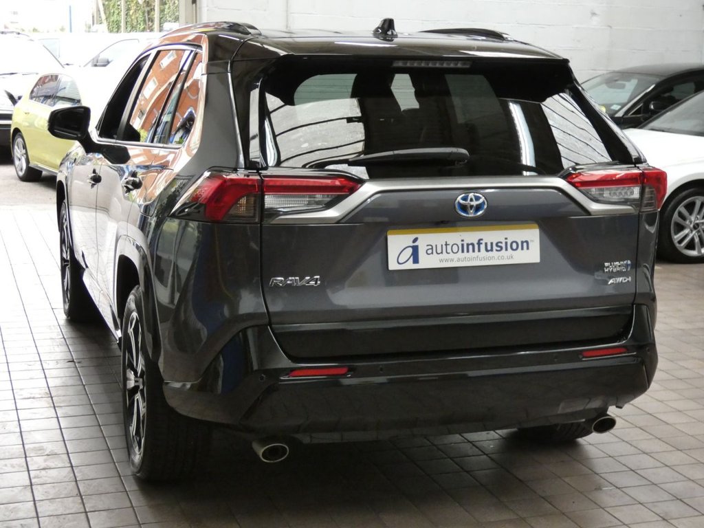 Used Toyota RAV4 2022 for sale - 77685352: Photo 30