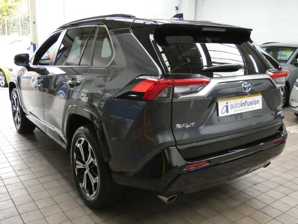 Used Toyota RAV4 2022 for sale - 77685352: Photo 42