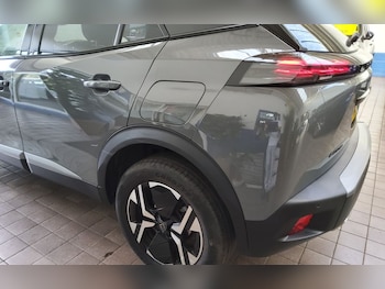 Used Peugeot 2008 2023 for sale - 79462591: Photo