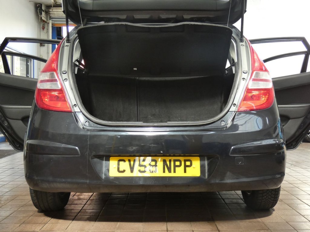 Used Hyundai i30 2009 for sale - 78172397: Photo 30