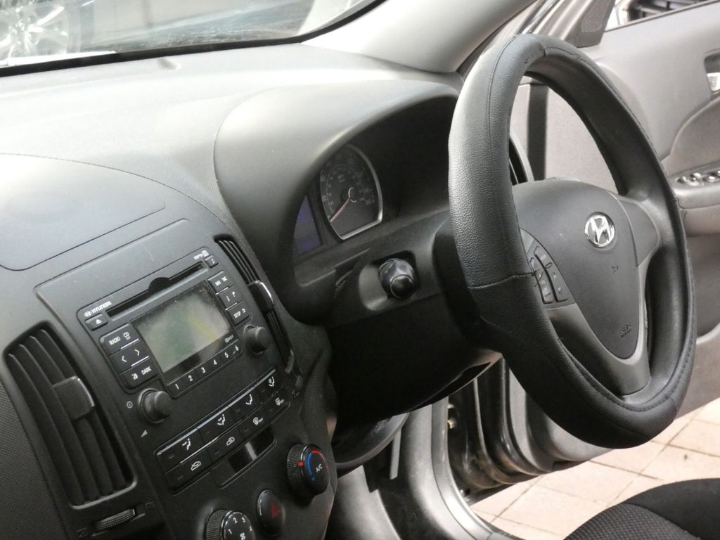 Used Hyundai i30 2009 for sale - 78172397: Photo 34